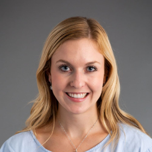 Portrait of Mya Lonnebotn